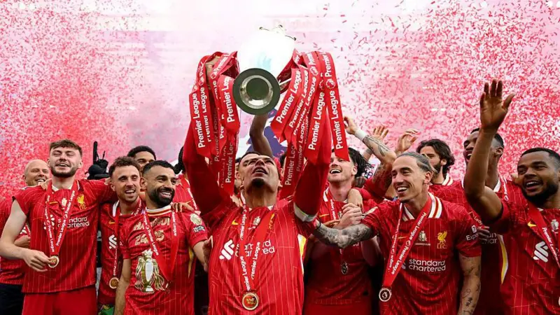 Premier League 2024-25: Hits, Misses, and Shock Finishes