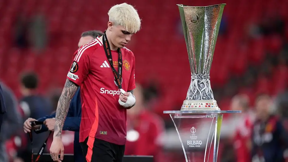 Garnacho Future in Doubt After Europa League.