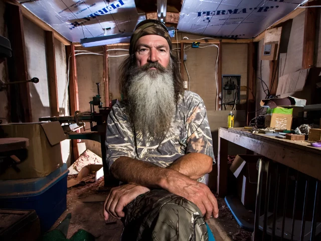 Phil Robertson Dies at 79: Duck Dynasty Star’s Legacy