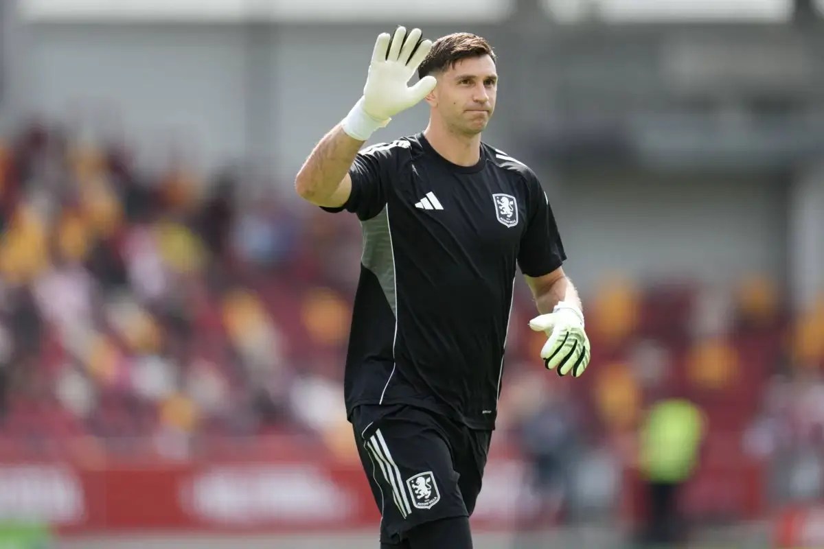Inside Emiliano Martinez failed move to Manchester United