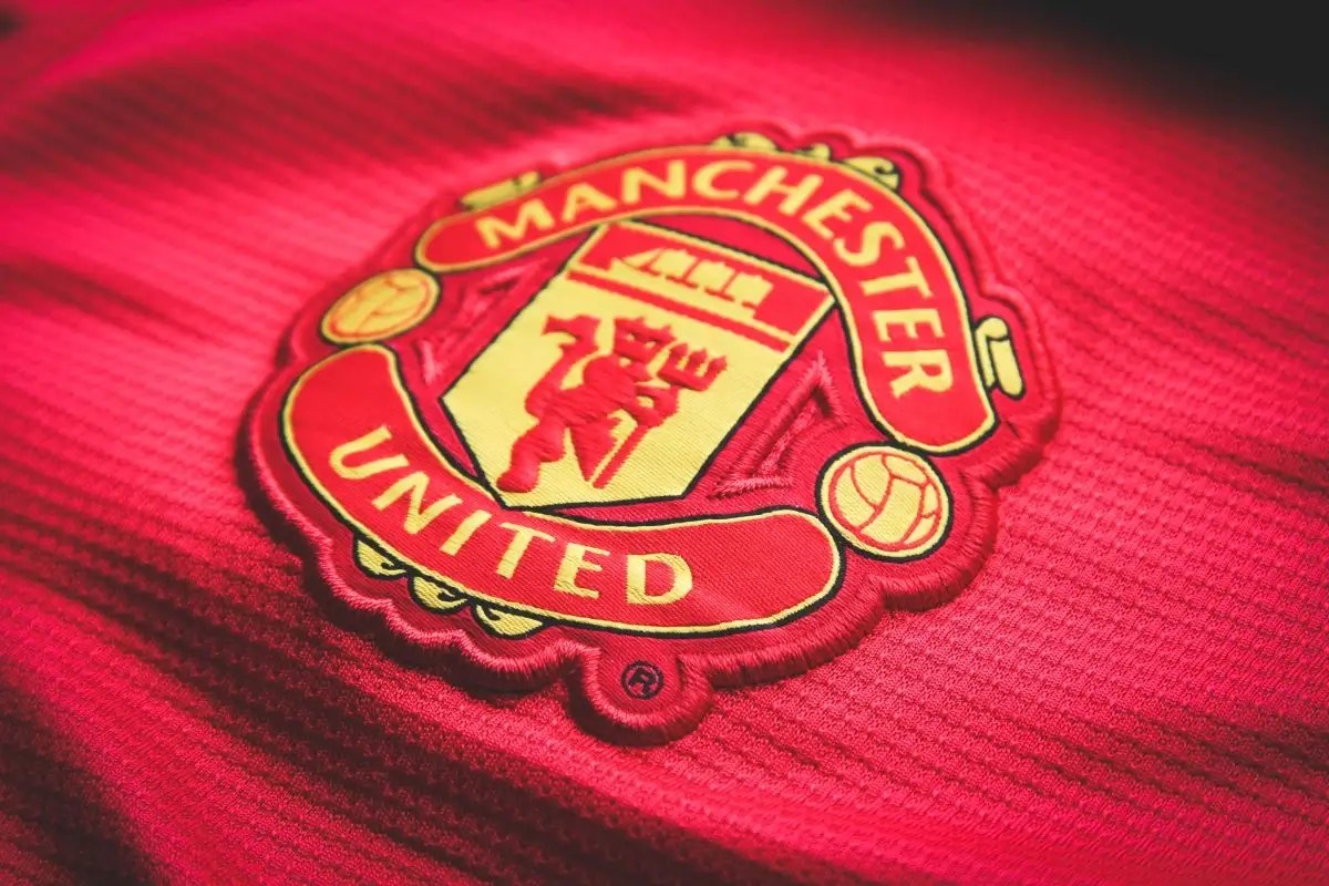 Manchester United advertise four football roles at club